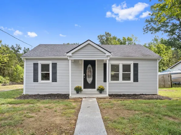 6820 Clarawill Dr N, Loveland, OH 45140