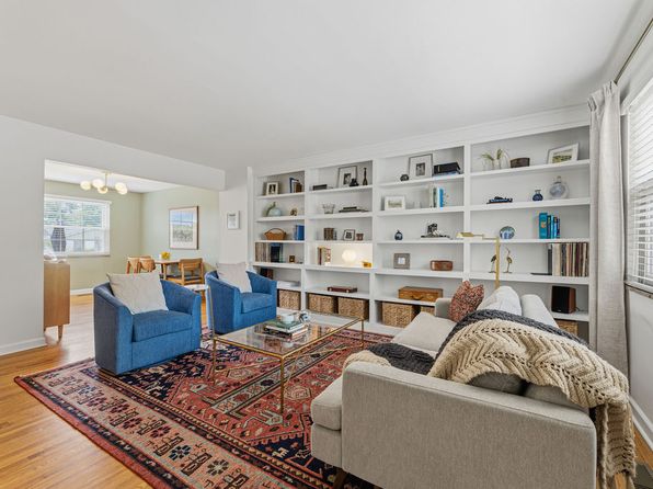 1789 Kings Ct APT B