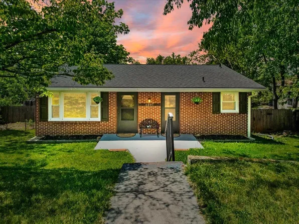 2307 2nd St, Radford, VA 24141