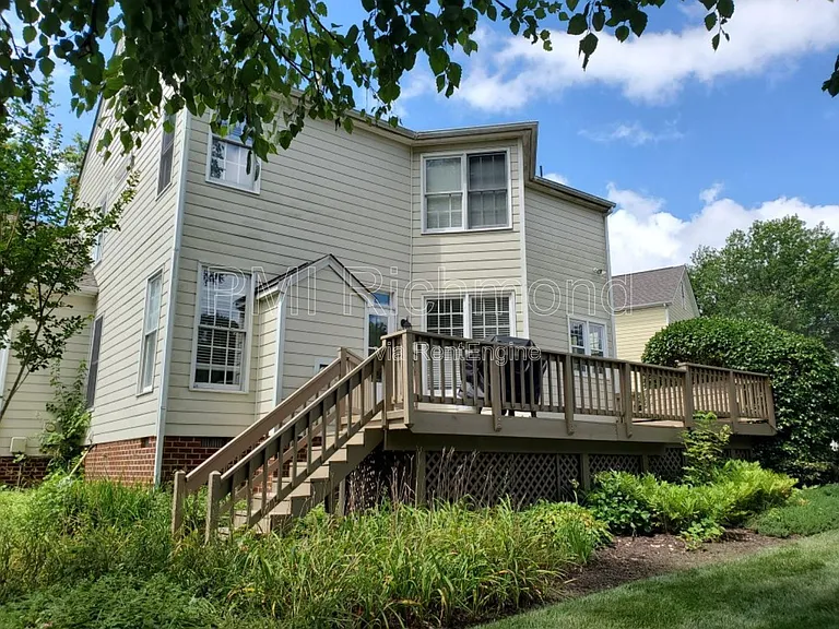 6004 Manor Park Ter — Photo 24