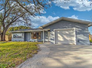 520 SW Dairy Rd, Port Saint Lucie, FL 34953