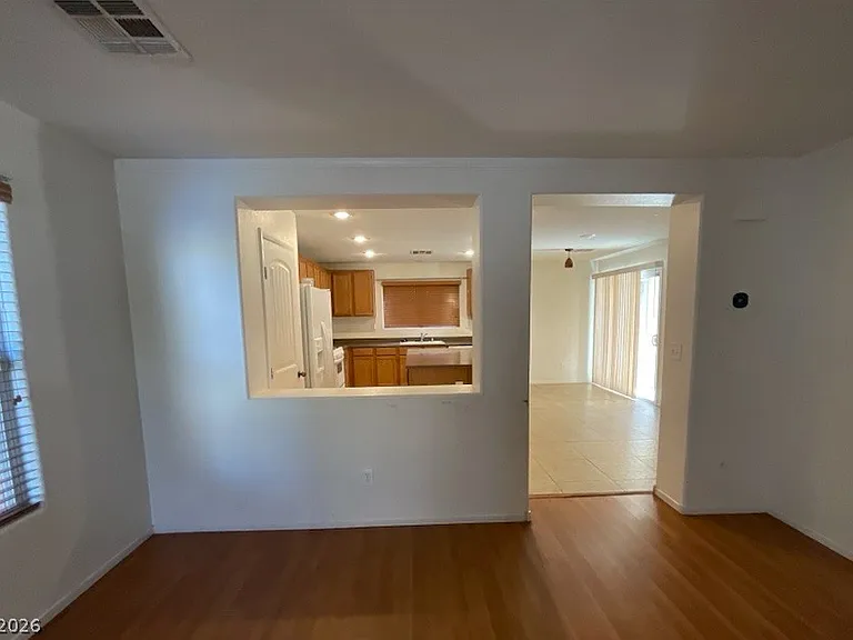 11550 Elcadore St — Photo 2