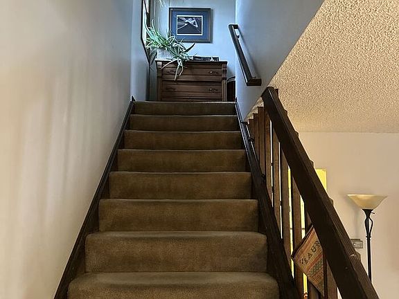 3rd image of 3005 Marina Ln APT 2
