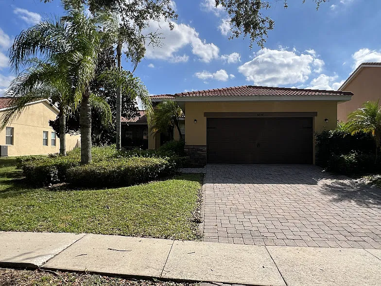 3839 Golden Knot Dr — Photo 1