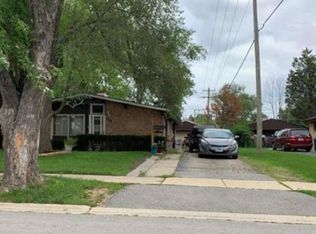 121 N Highview Ave, Addison, IL 60101