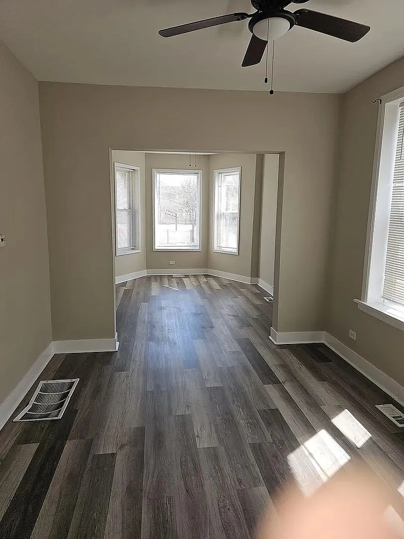 1316 S. Springfield Ave — Photo 2