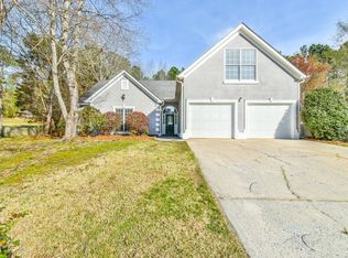 69 Hollow Springs Dr, Hiram, GA 30141