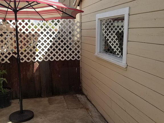 2nd image of 1048 W 26th St