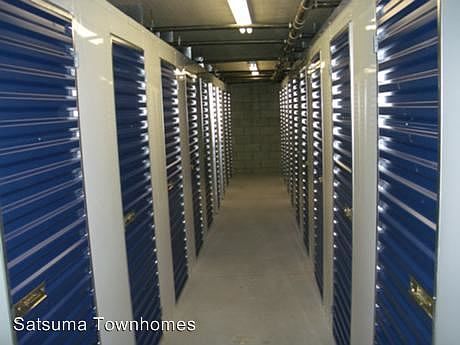 5th image of 5330 Satsuma Ave Unit 09