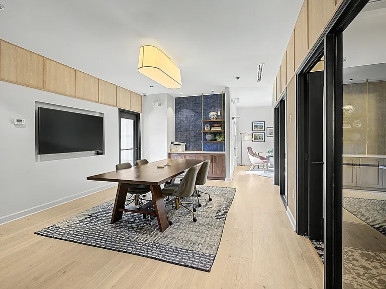 The Reserve at Meadowmont Apartments and Townhomes — Photo 10