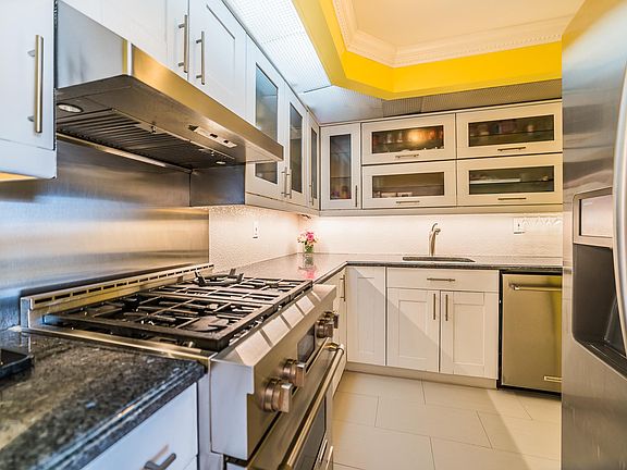2nd image of 3808 147th St APT 6F