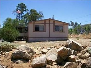 4th image of 20500 Telford Ave