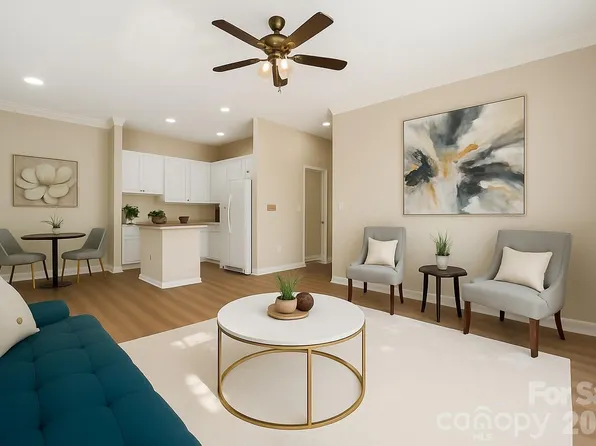 627 Garden District Dr, Charlotte, NC 28202