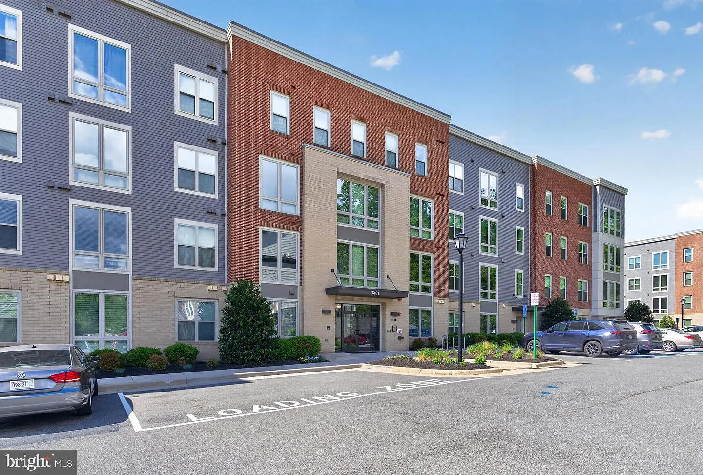 2 bed, 1499 sqft, $3,000 — Photo 1