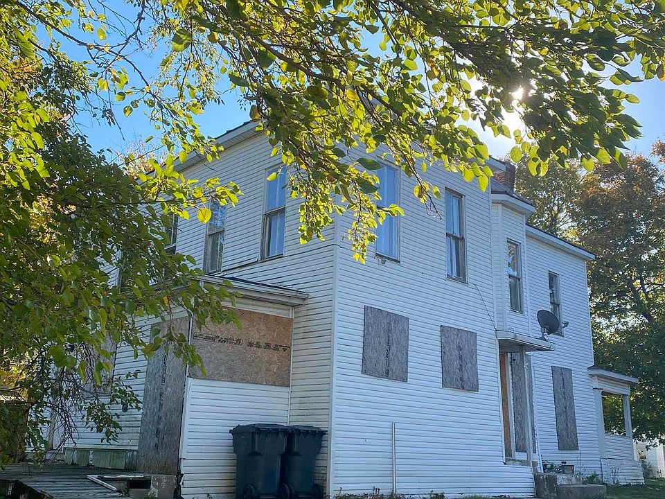 2nd image of 538 W Pearl St