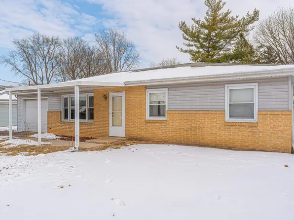 100 Gavin St, Lincoln, IL 62656