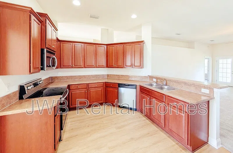Westside — Photo 2