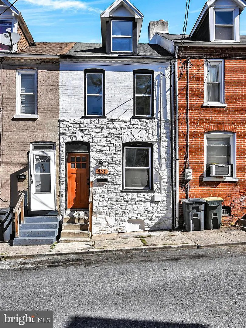 457 Atlantic Ave photo 1