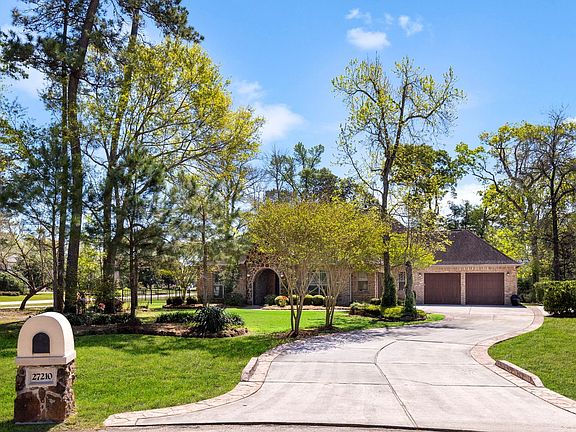 2nd image of 27210 Cass Ct