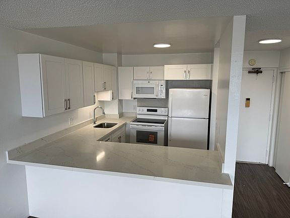 5th image of 55 S Kukui St APT D2512