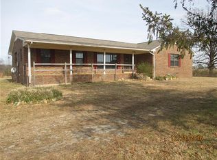 49 Pine Grove Rd, Lawrenceburg, TN 38464