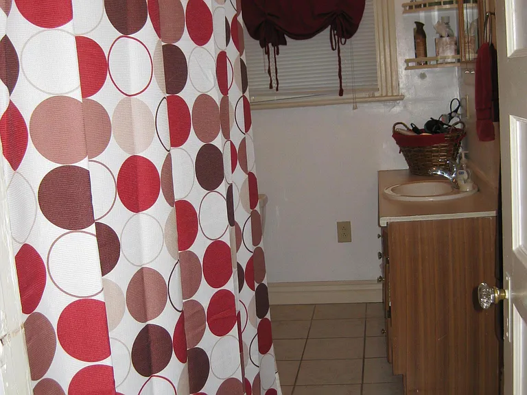 17 Goodman St S #2 — Photo 9