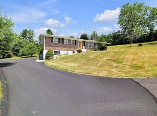 424 Seminole Rd, Bristol, VA 24201