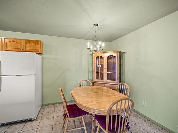 5th image of 1721 Sierra Pl