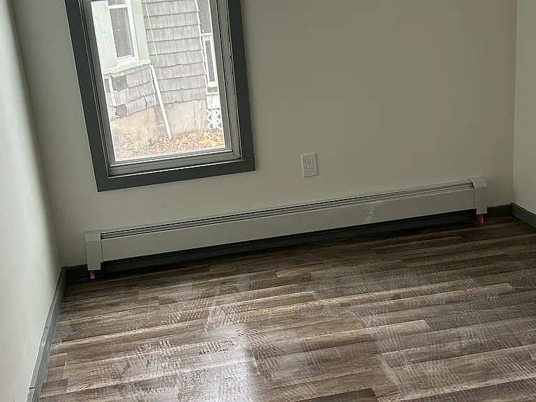16 Trinity Pl — Photo 9