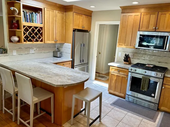 433 Concord Dr, Menlo Park, CA 94025