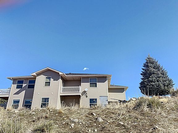 4th image of 585 S Pinnacle Dr