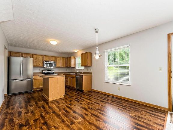 4th image of 3355 Stonemason Way