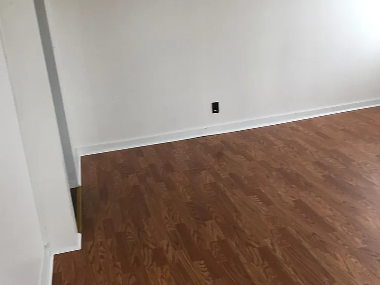 424 Alexander St #3 — Photo 2
