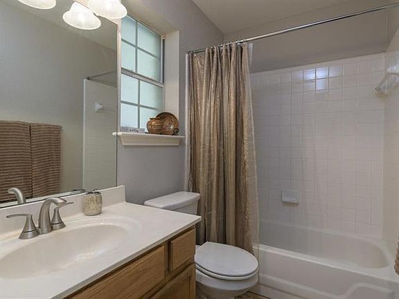5th image of 7432 Lady Suzannes Ct