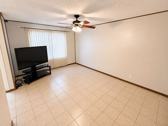 4th image of 8314 Glen Echo
