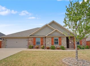 497 Rossi Dr, Springdale, AR 72762