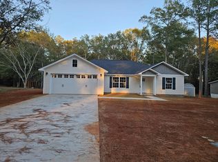 50 Executive Cir, Dalzell, SC 29040