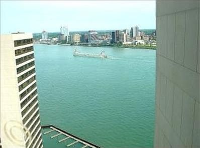 3rd image of 300 Riverfront Dr #28F