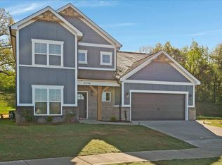 8890 Knolling Loop, Ooltewah, TN 37363