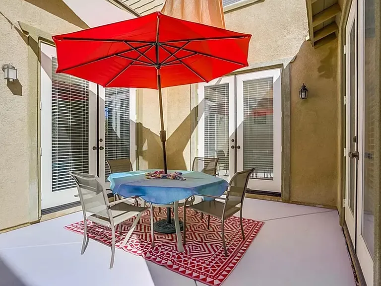 Private Courtyard