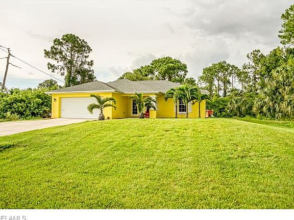 2nd image of 1521 S Gator Cir