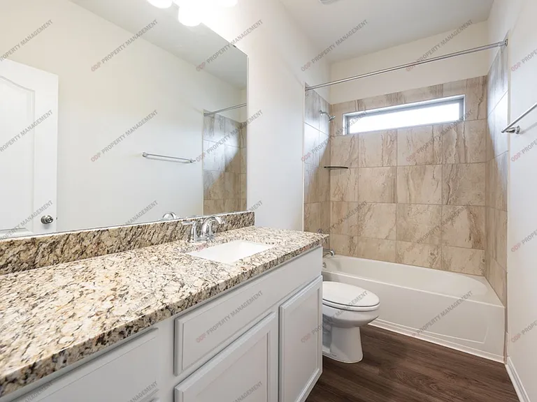 742 Friar Tuck Dr — Photo 8
