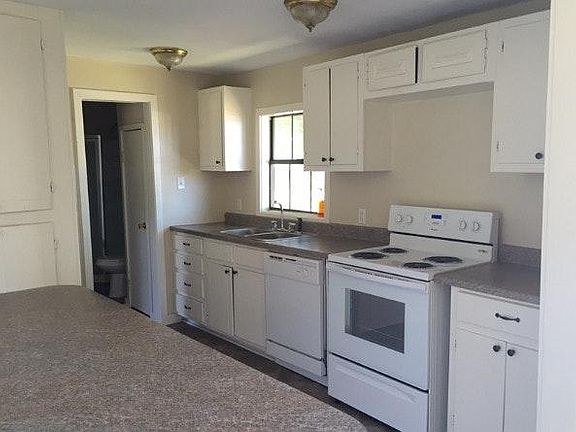 Kitchen includes appliances