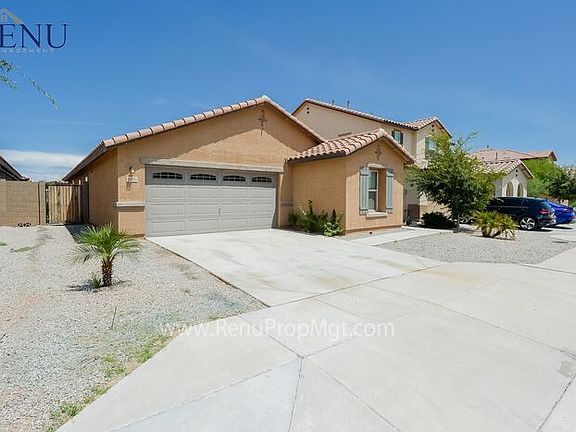 3rd image of 40926 W Portis Dr