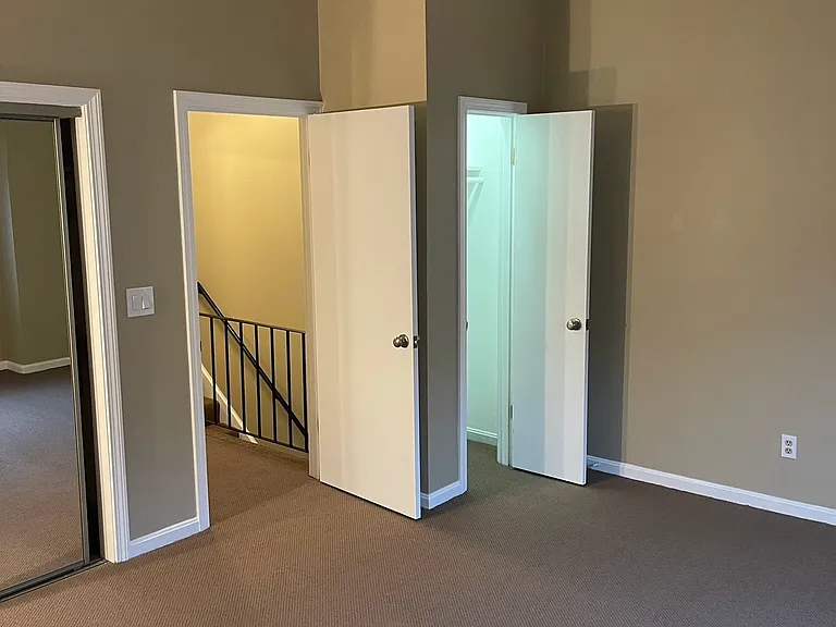 47 Morgan Ave #19 — Photo 10