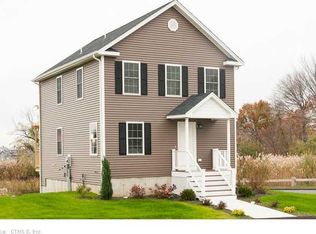 82 Beachside Ave, East Haven, CT 06512