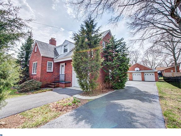 2nd image of 9 Roselle Ave