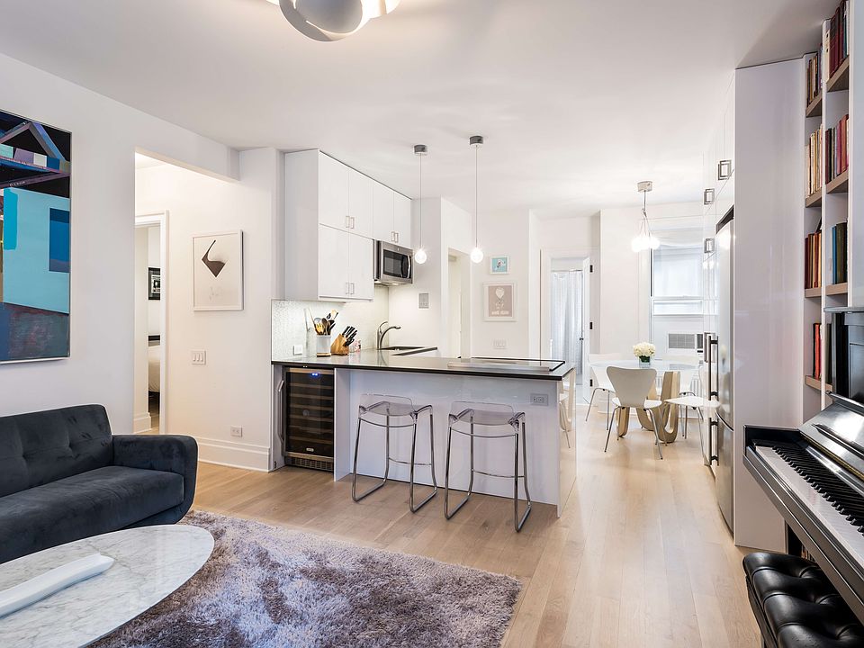 1st image of 26 Gramercy Park S #3CD