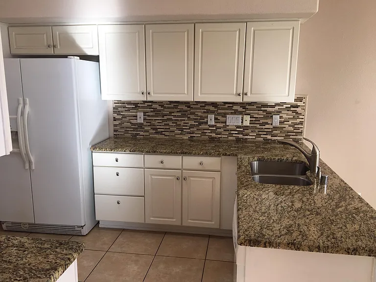 11904 Summertree Rd NE — Photo 20