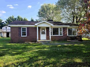 5594 Haven Ave, Pulaski, VA 24301
